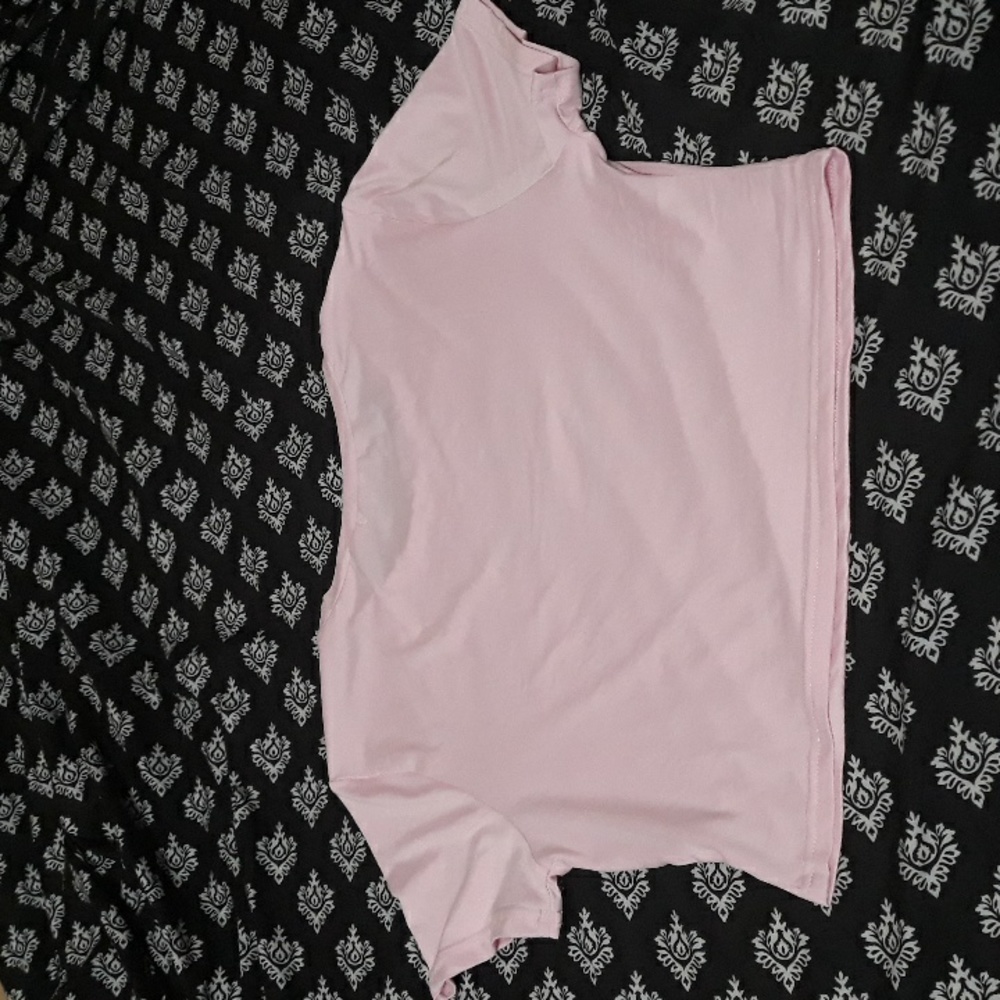 👚💗 Size L; Baby Pink Letter Graphic Crop Top - Picture 3 of 3
